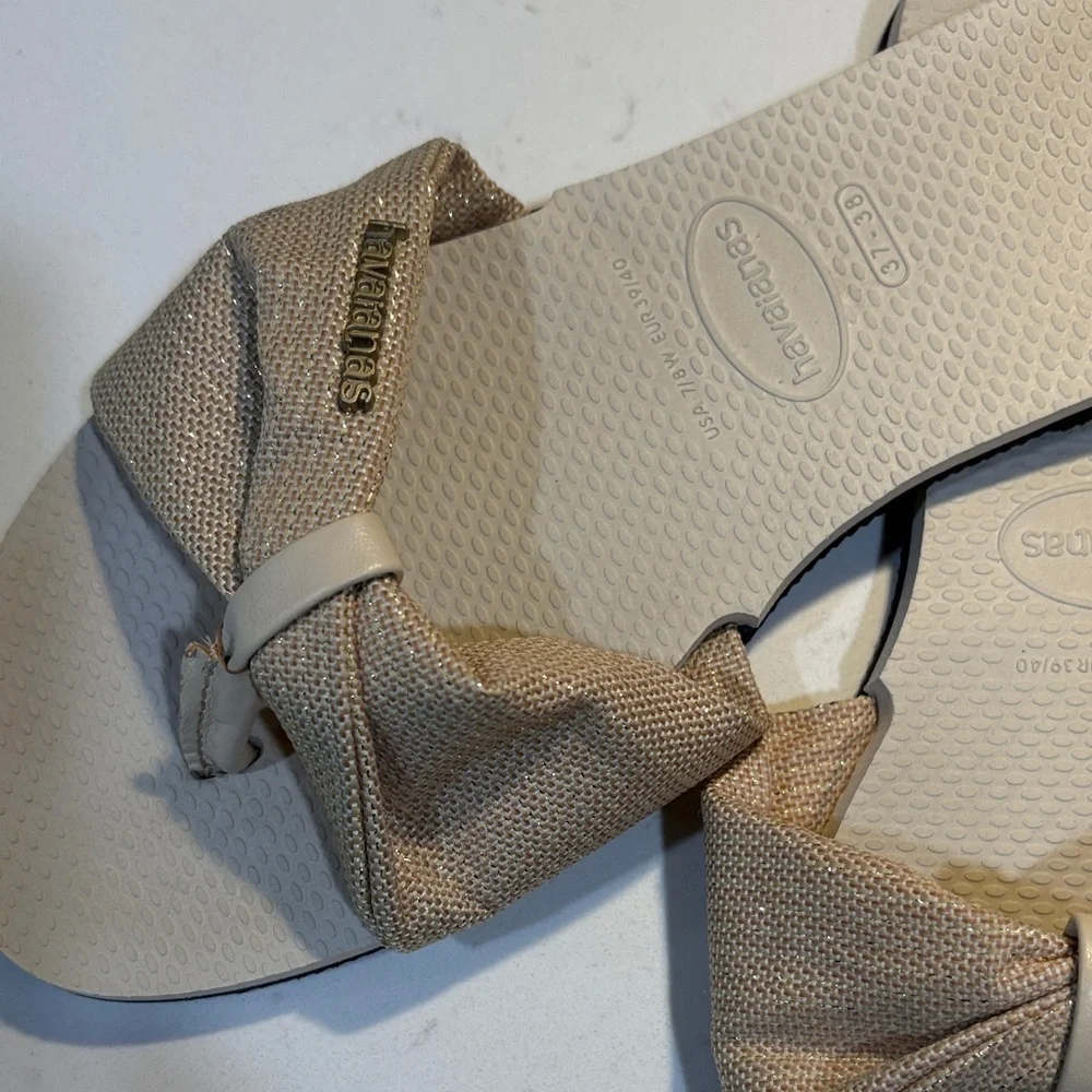 Havaianas Women's Light Beige Bow Sandals